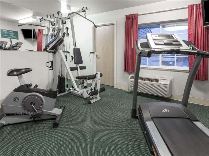 Microtel Inn & Suites Modesto Ceres Zewnętrze zdjęcie