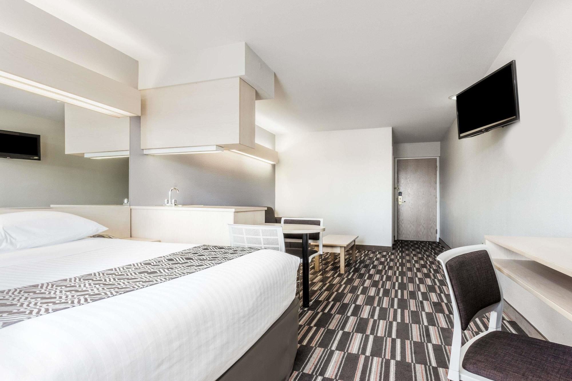 Microtel Inn & Suites Modesto Ceres Zewnętrze zdjęcie