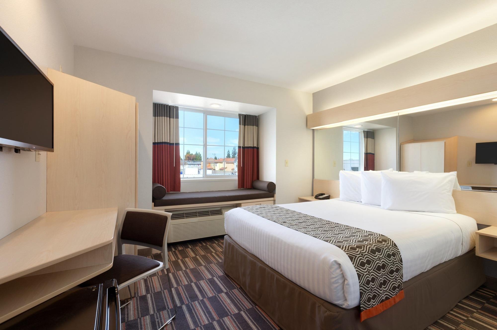 Microtel Inn & Suites Modesto Ceres Zewnętrze zdjęcie