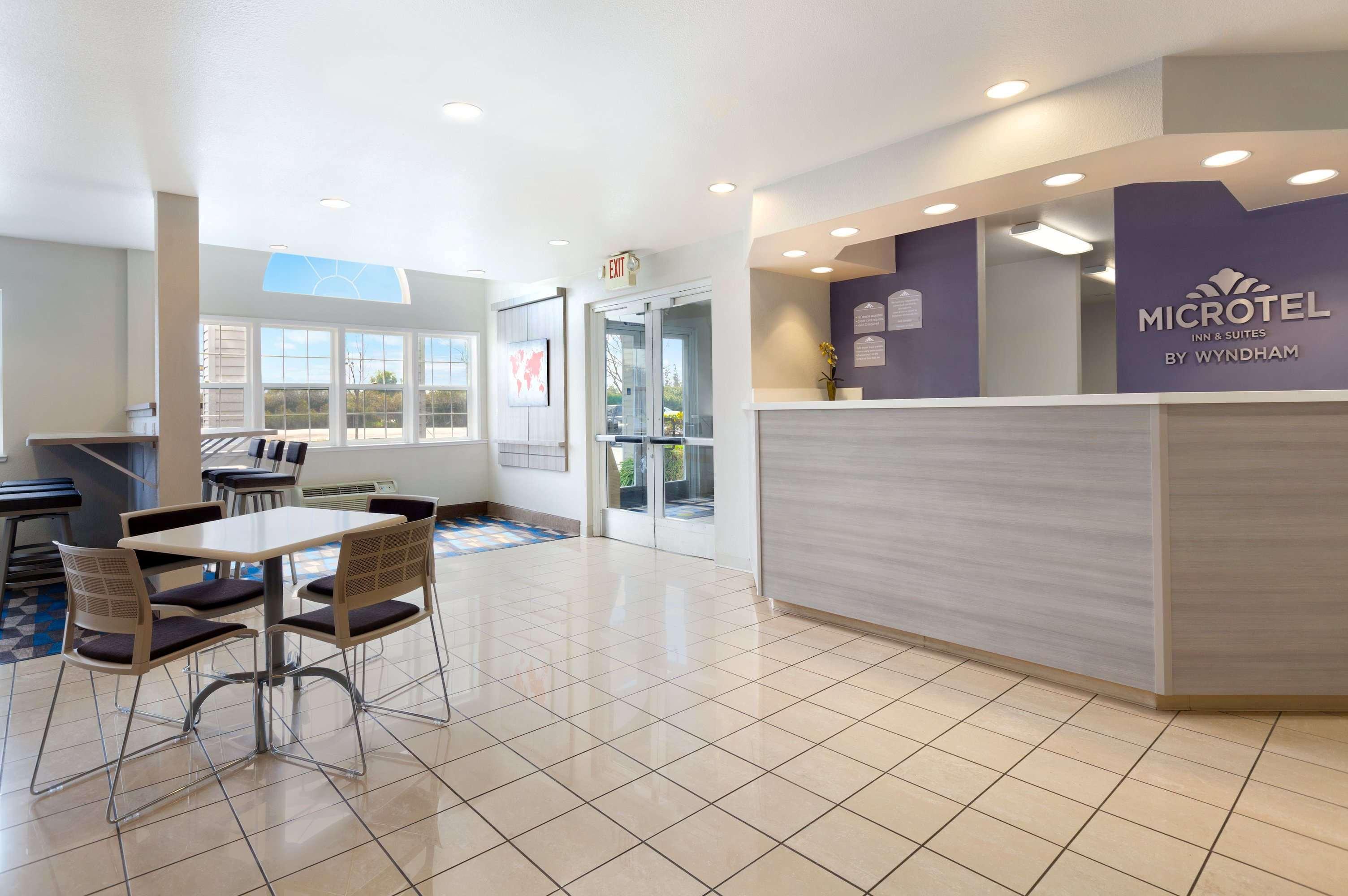 Microtel Inn & Suites Modesto Ceres Zewnętrze zdjęcie