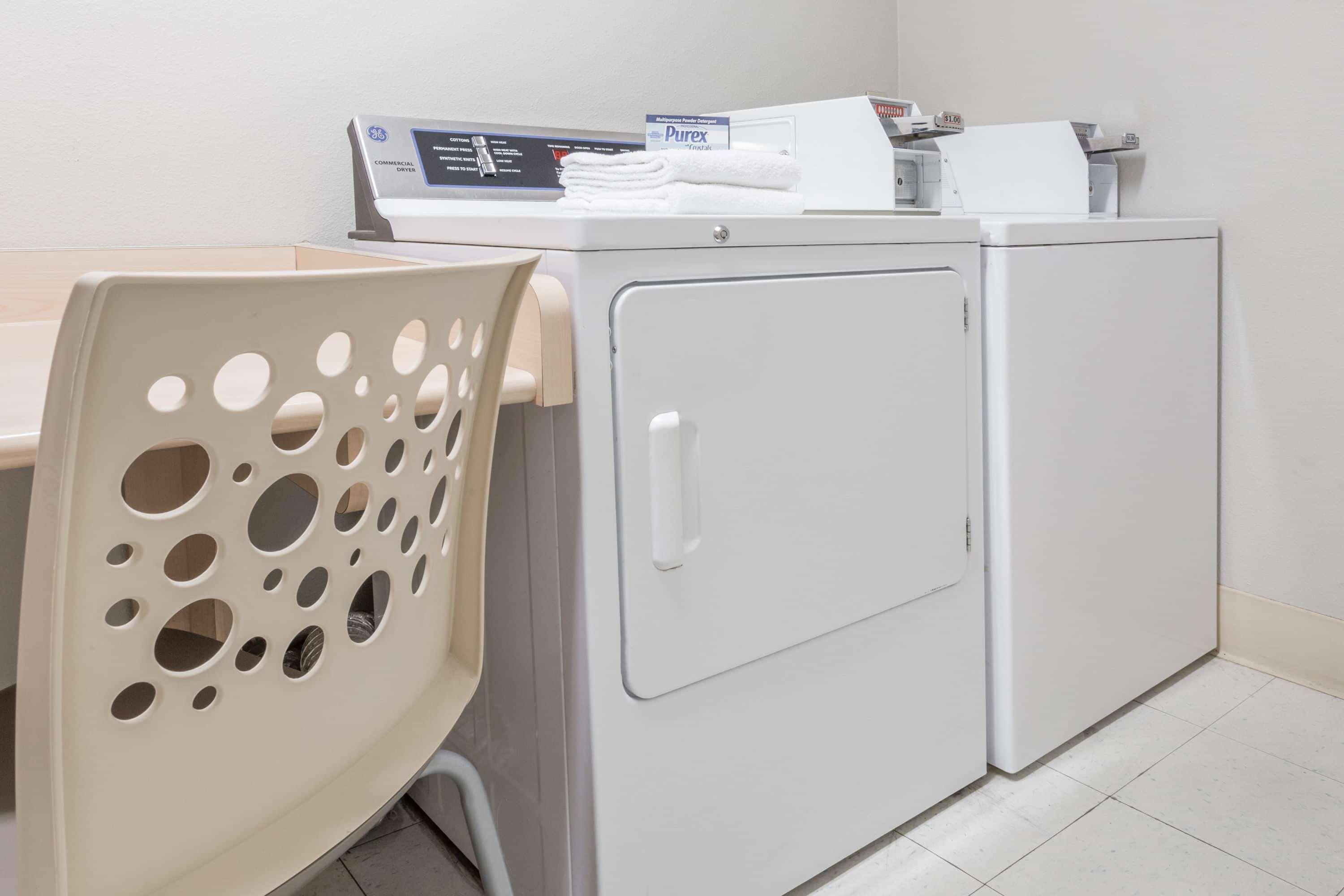 Microtel Inn & Suites Modesto Ceres Zewnętrze zdjęcie