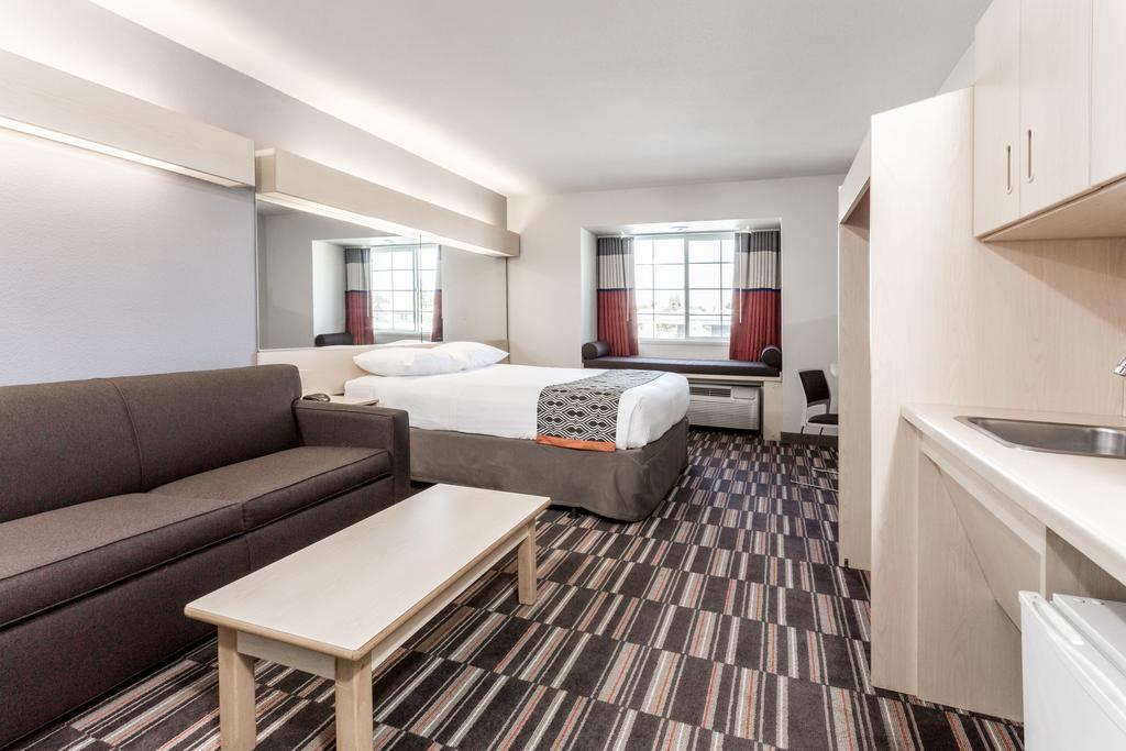 Microtel Inn & Suites Modesto Ceres Zewnętrze zdjęcie